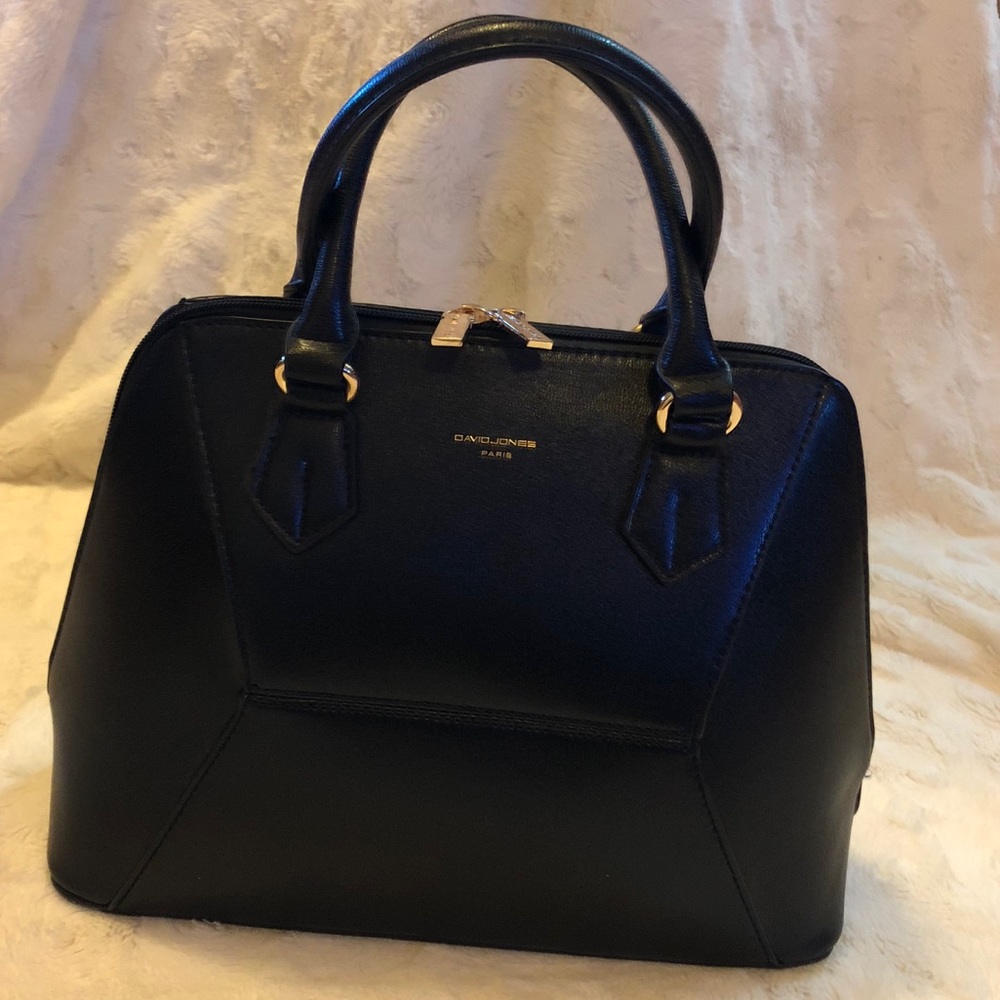 David Jones Paris Shoulder Bag 👜